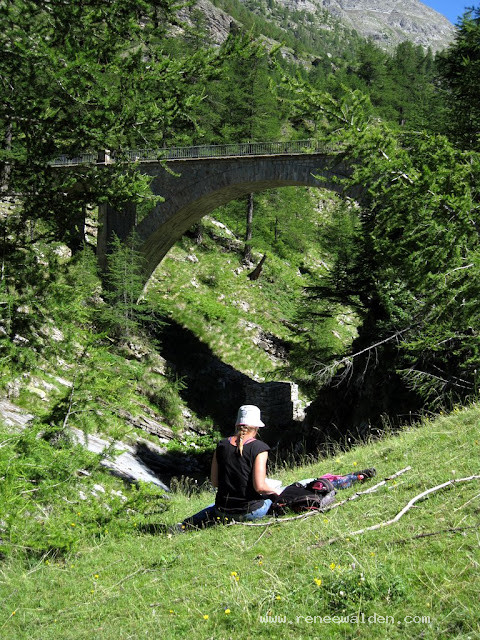 Sketching one of the lovely arched bridges leading up to Col de Cayolle